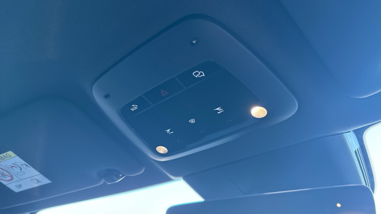 Volvo EX30 200kW SM Extended Range Plus 69kWh 5dr Auto Electric Estate